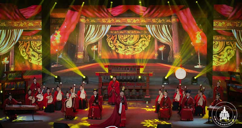 古編鐘客戶展示——內(nèi)蒙古烏海市群藝館編鐘樂(lè)團(tuán) 古編鐘客戶展示——內(nèi)蒙古烏海市群藝館編鐘樂(lè)團(tuán)